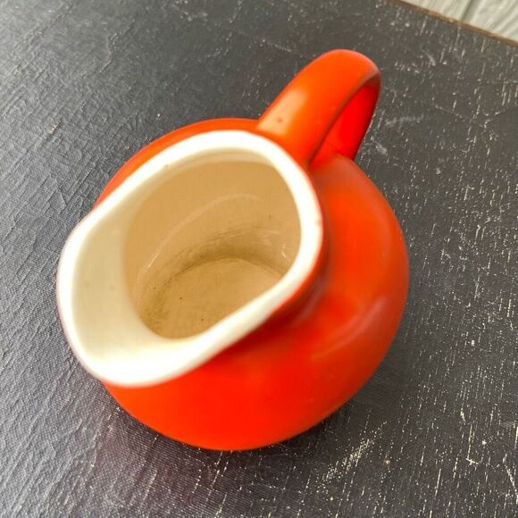 Vintage 1930s 5" Hall Ceramic Ball Creamer Pitcher Red Glaze Marked USA - Picture 4 of 14